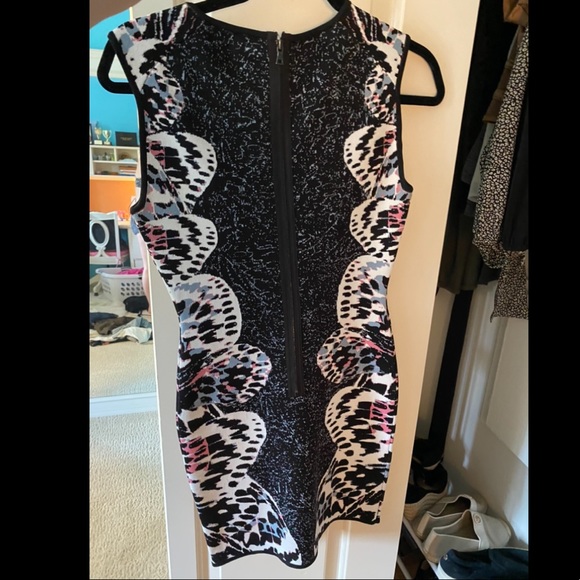 BCBG Audrie butterfly jacquard bodycon dress - Picture 3 of 6